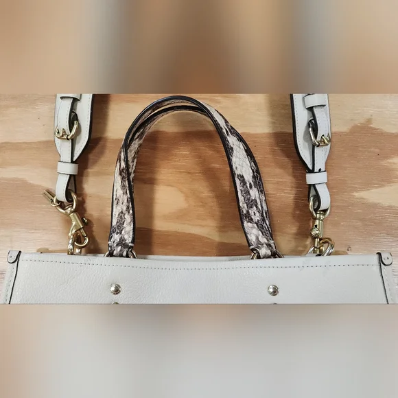 Coach X Basquiat Dempsey Carryall With The Basquiat Strap - Picture 7 of 16